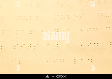 Braille-Alphabet in einem Lehrbuch Stockfoto