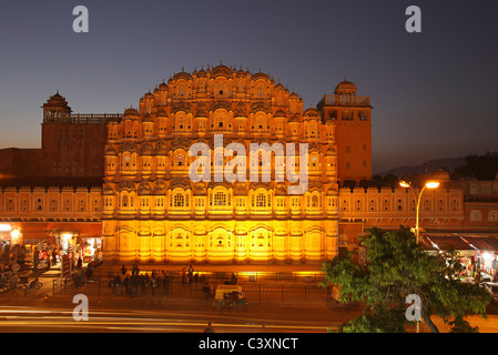 Hawa Mahal, auch bekannt als der Palast der Winde in Jaipur, Indien Stockfoto