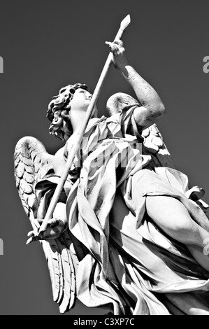 Engel mit dem Lance - One des Marmors Bernini Engel auf der Heiligen Engel / San Angelo / Brücke Stockfoto