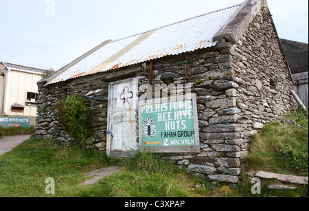 Eingang zum Fahan Bienenstock Hütten auf der Dingle-Halbinsel Stockfoto