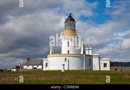 Leuchtturm am Chanonry Point auf der Black Isle in der Nähe von Inverness, Schottland. 1846, unbemannte und automatisiert im Jahr 1984 erbaut. Stockfoto