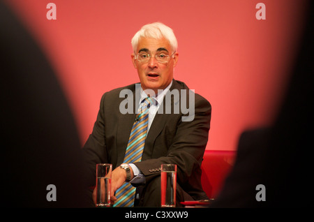 September 27,2010, Manchester, UK, Alistair Darling, beteiligen sich an Konferenz auf der Bühne, über Labour Party annual conference Stockfoto