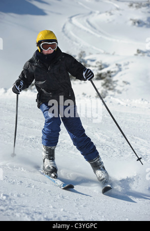 Ein Lernender Skifahrer am Vogel Ski Centre in slowenischen Triglav Nationalpark Stockfoto