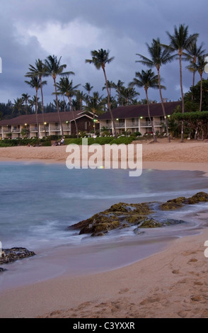 Napili Bay in der Abenddämmerung, Maui, Hawaii Stockfoto