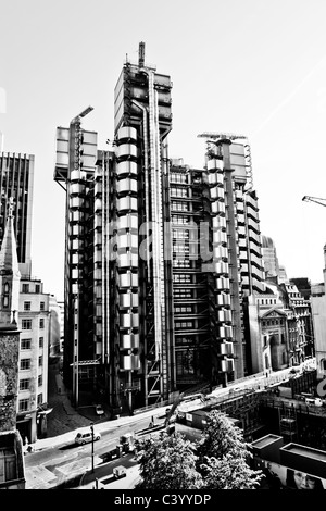 Auf der Dachterrasse Blick auf Lloyds of London und der Willis Gebäude. Stockfoto