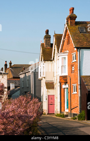 WHITSTABLE, KENT, Großbritannien - 30. APRIL 2011: Pretty Street in der Stadt Stockfoto