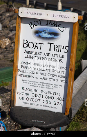 Bootsausflüge zu unterzeichnen Castlebay Insel Barra westlichen Inseln äußeren Hebriden Scotland uk gb Stockfoto