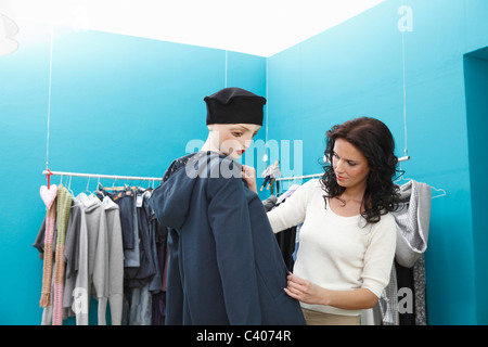 Frau Dressing mannequin Stockfoto