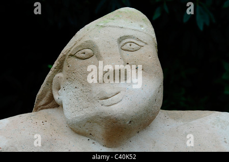 Glyn Wyder Welsch Wales Skulptur Stein Kopf Gesicht Art künstlerisch Stockfoto