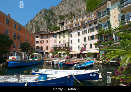 Gardasee, Italien, Hafen, Hafen, Kalk, Cedrat, Lombardei, Häuser, Häuser, Boote Stockfoto