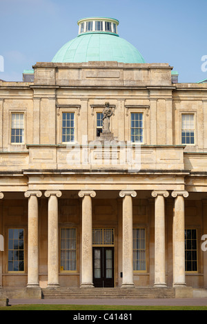 Die regency Stil Pittville Pump Room in Pittville Park, Spa Cheltenham, Gloucestershire, England, GB, UK, EU, Europa Stockfoto