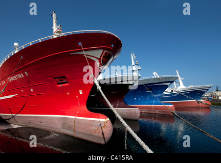 Angelboote/Fischerboote und Trawler im Hafen von Fraserburgh, Aberdeenshire, Schottland Stockfoto
