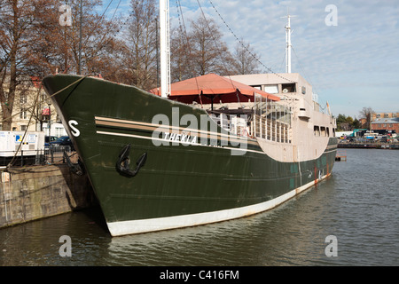 Thekla Musikveranstaltungen auf einem Boot, im Schlamm Dock sind von Bristol. Das Meer gehen Schiff war ursprünglich die alte Obszönitäten Showboat. Stockfoto