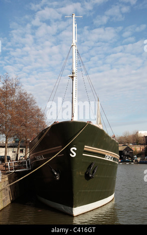 Thekla Musikveranstaltungen auf einem Boot, im Schlamm Dock sind von Bristol. Das Meer gehen Schiff war ursprünglich die alte Obszönitäten Showboat. Stockfoto