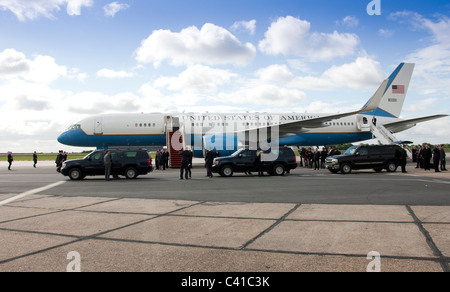 US-Präsidenten Boeing 757 Airforce One bereitet nehmen ab am Flughafen London Stansted nach seinem Staatsbesuch in Großbritannien Stockfoto