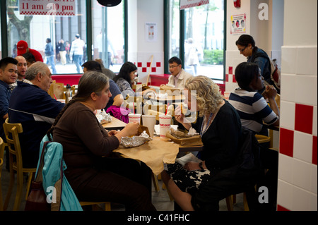 Fünf Jungs Burger und Pommes frites Lage im Zentrum Metrotech im New Yorker Stadtteil Brooklyn Stockfoto