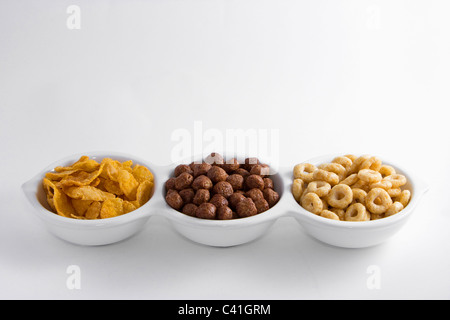 Verschiedene Getreide in einer Schale Stockfoto