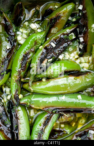 lenguado ganze Marinierte Paprika Serrano Stockfoto