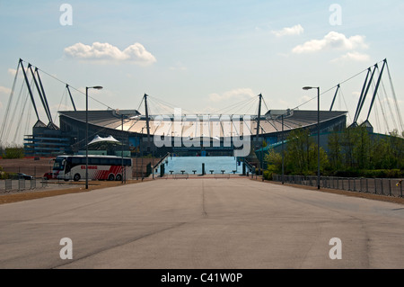 City of Manchester Stadium Suche entlang Sportcity, Joe Mercer übrigens Eastlands, Manchester, England, UK Stockfoto