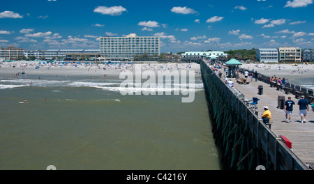 Schwimmer in den Ozean Foley Beach South Carolina USA Stockfoto