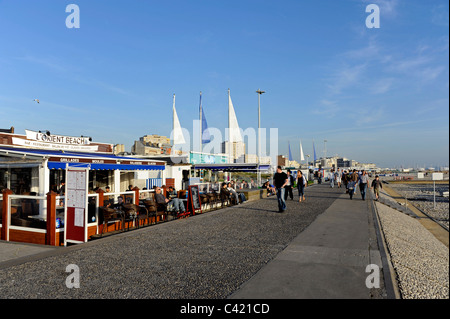 Le Havre Strandpromenade, Restaruant L'Orient Strand, Seine-Maritime, Normandie, Frankreich Stockfoto