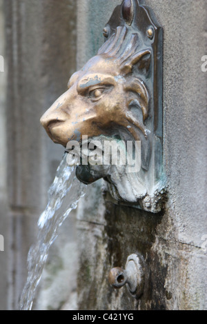 Wasser-Brunnen in Buxton Stockfoto