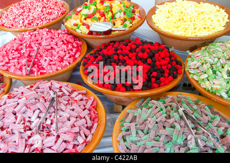 Süßwarenladen Süßigkeiten bunt abwechslungsreich Gelee gezuckert Stockfoto