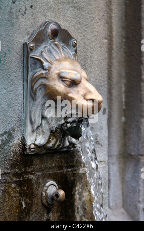 Wasser-Brunnen in Buxton Stockfoto