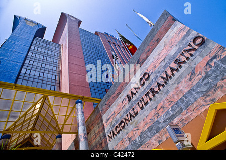 Banco Nacional Ultramarino, bunte BNU Gebäude in Lissabon, Portugal Stockfoto