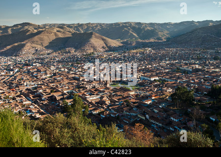 Cusco, Peru, Cuzco, Panorama Blick vom Aussichtspunkt Cristo Blanco. UNESCO-Weltkulturerbe. Stockfoto