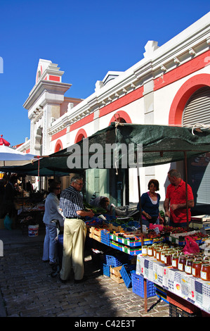 Marktstand Obst, Loulé Markt, Loulé, Algarve Region, Portugal Stockfoto