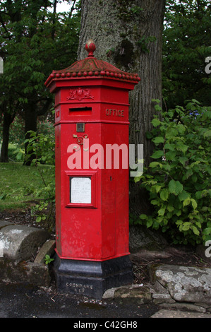 Sechseckige Briefkasten am Buxton in Derbyshire Stockfoto