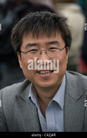 Ha-Joon Chang südkoreanischen Ökonom und Schriftsteller im Bild auf der Hay Festival 2011 Stockfoto