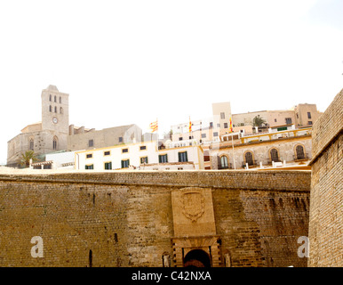 Burg Ibiza Eingang Tür Dalt Vila-Balearen-Spanien Stockfoto