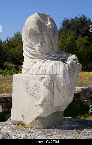 Kopflose Statue am Gymnasium der Agora in Athen, Griechenland Stockfoto
