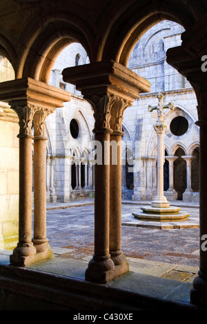 Sé (Kathedrale) Klöster, Porto Altstadt (UNESCO Weltkulturerbe), Portugal Stockfoto