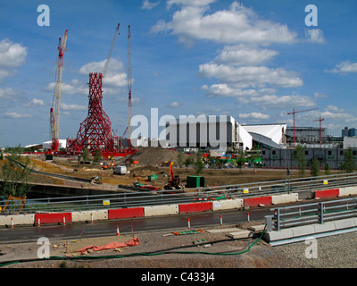 ArcelorMittal Orbit, Anishs Skulptur im Bau an der Olympiade 2012 in London Website, Stratford, London, England Stockfoto