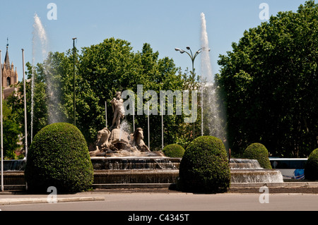 Fuente de Neptuno am Plaza de Canovas del Castillo, Madrid, Spanien Stockfoto