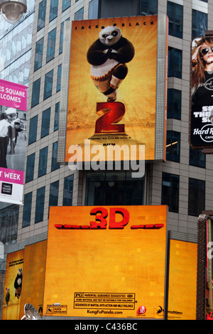 Werbung für Kung Fu Panda 2 3D Film, Times Square, Manhattan, New York City Stockfoto
