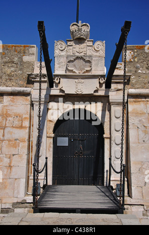 Zugbrücke, Fort Ponta da Bandeira, Lagos, Lagos Gemeinde, Bezirk Faro, Algarve Region, Portugal Stockfoto