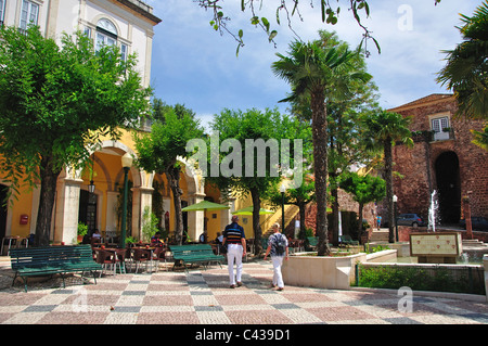 Largo do Castelo, Silves, Algarve, Portugal Stockfoto