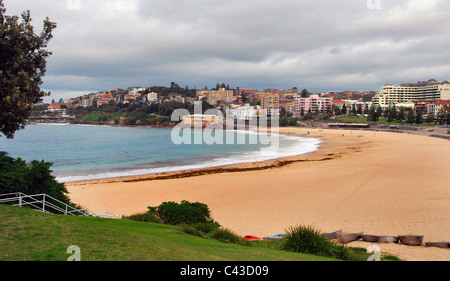 Coogee Beach in den östlichen Vororten Sydneys, Australien Stockfoto