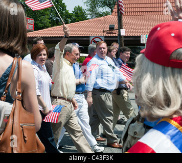 New York City Rat Lautsprecher Christine C. Quinn, ließ der Bürgermeister Bloomberg, in kleinen Hals Memorial Day Parade, 30. Mai 2011, NY Stockfoto