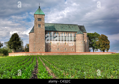 Polen, Polnisch, Osteuropa, Mitteleuropa, Europa, europäische, Architektur, bauen, romanische Stiftskirche Kirche, 1160s, Stockfoto