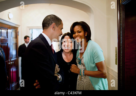 Präsident Barack Obama und First Lady Michelle Obama mit Gerechtigkeit Sonia Sotomayor Stockfoto
