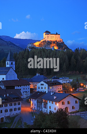 Ravel, Natur, Geografie, Europa, Schweiz, Graubu modern, Graubünden, Engadin, Tarasp, Schweizer Alpen, Schloss, Dorf, Haus, ruhig Stockfoto