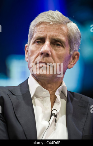 Sir Stuart Rose ehemaliger Vorsitzender von Marks & Spencer abgebildet bei Hay Festival 2011 Stockfoto