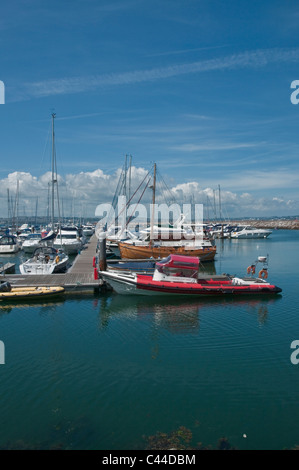 Lugger & Boote in der Marina Brixham Hafen Devon England Stockfoto