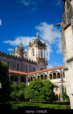 Kreuzgang der Stille, Kloster Santa Maria de Alcobaça (UNESCO Weltkulturerbe), Alcobaça, Estremadura, Portugal Stockfoto