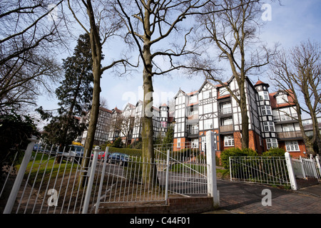 Holly Lodge Estate, Makepeace Villen, gated Community Wohnblocks, Highgate, London, N6, England, UK Stockfoto